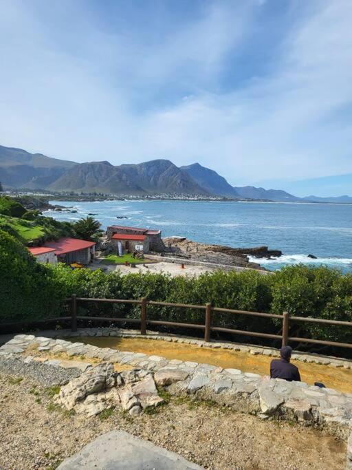 *Self-Check In - Whale Watching Paradise -Central* Hermanus Εξωτερικό φωτογραφία